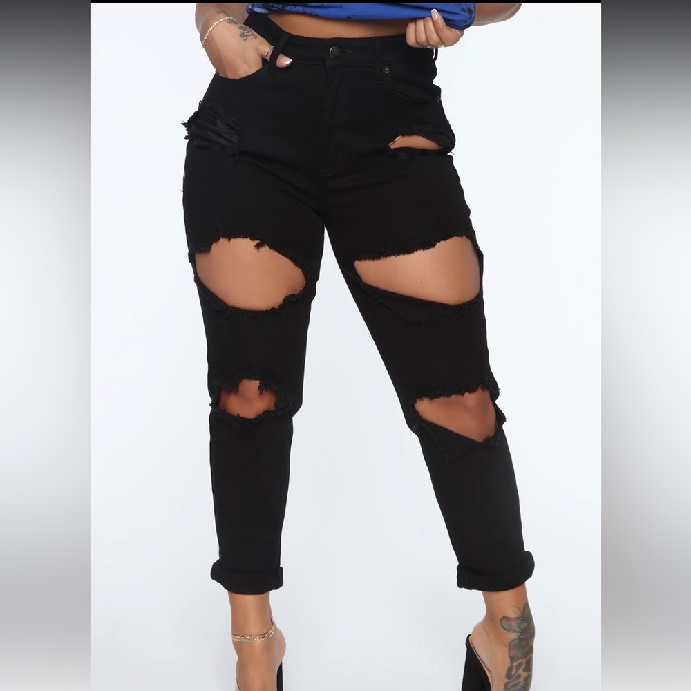 Fashion nova jeans size 11